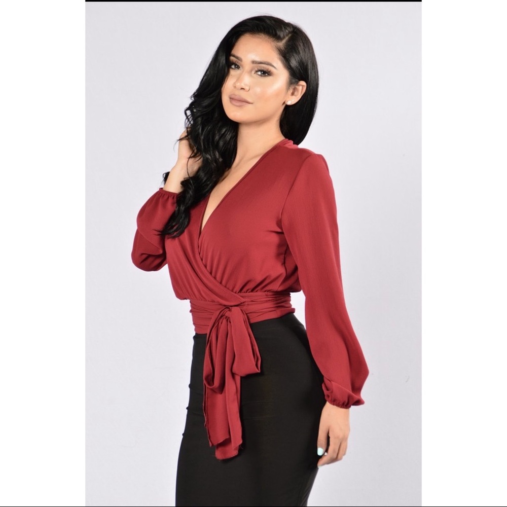 Fashion Nova Cropped Long Sleeve
